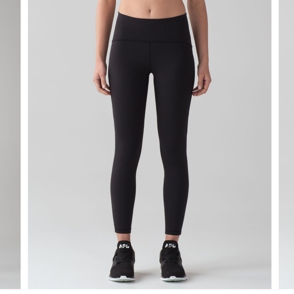 LULULEMON train times pant sz 4 Black , flaw* - Picture 2 of 11